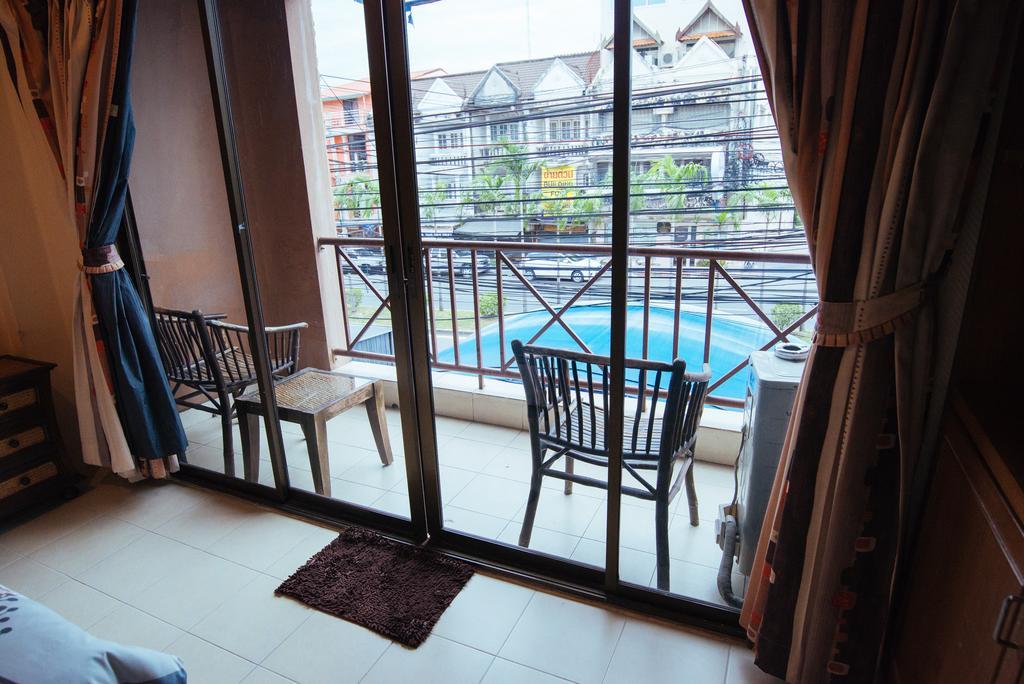 The Bed Hotel Pattaya Extérieur photo